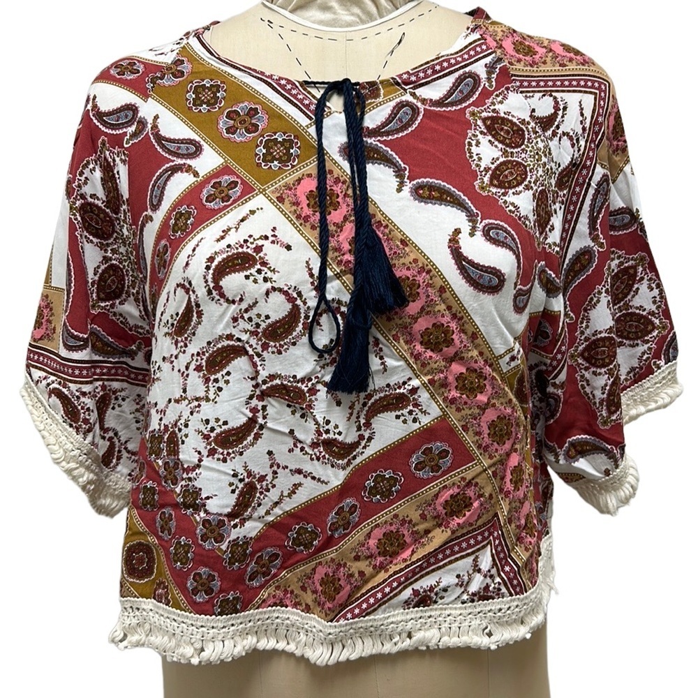 Bohemian Blouse Paisley Floral Crochet Trim White/Mauve S-M, Vintage